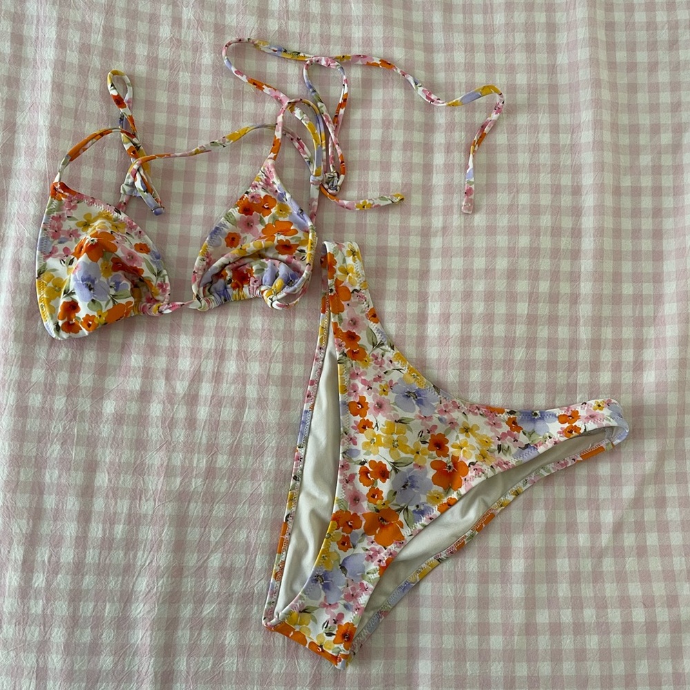 Pacsun Floral Cheeky Bikini